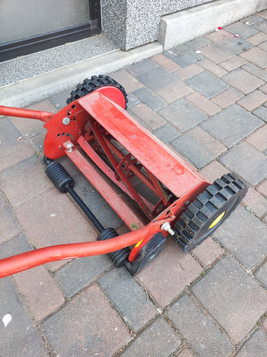 Vřetenová sekačka WOLF-Garten TC 30 S - 2