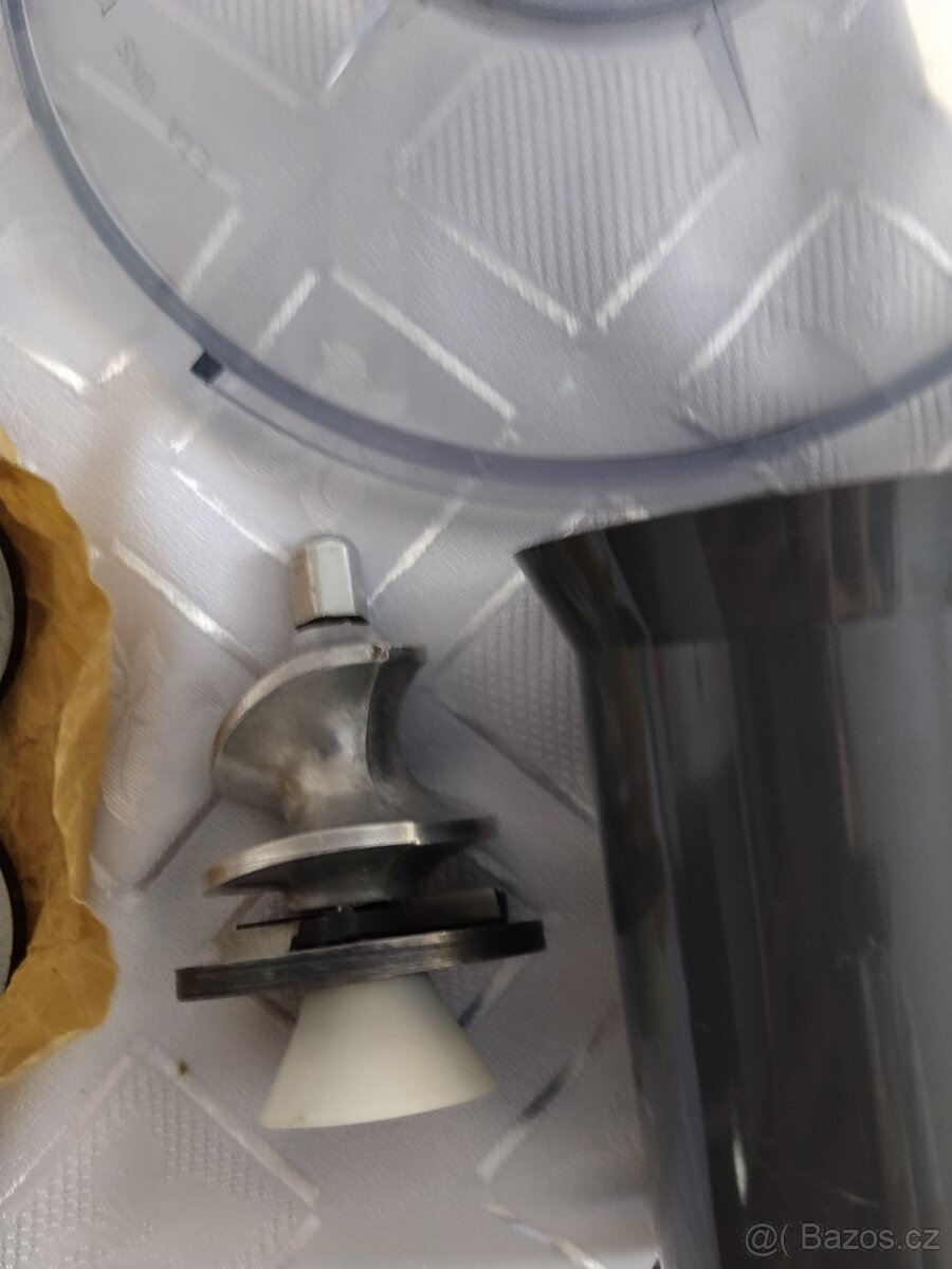 ETA 022 mlýnek na maso - 2