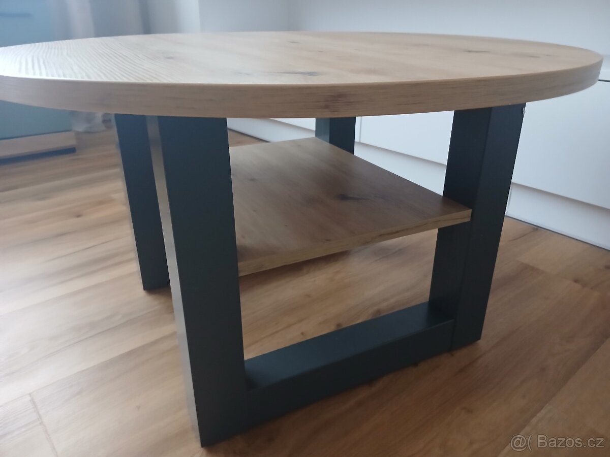 Konferenční stolek - 2