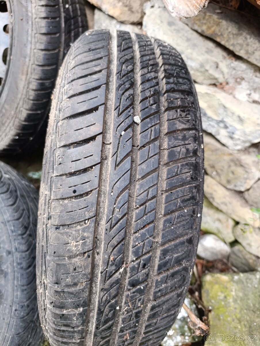 Pneumatiky na plechových discích - 2