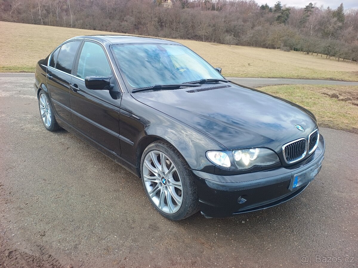 BMW 3 E46 325i - 2