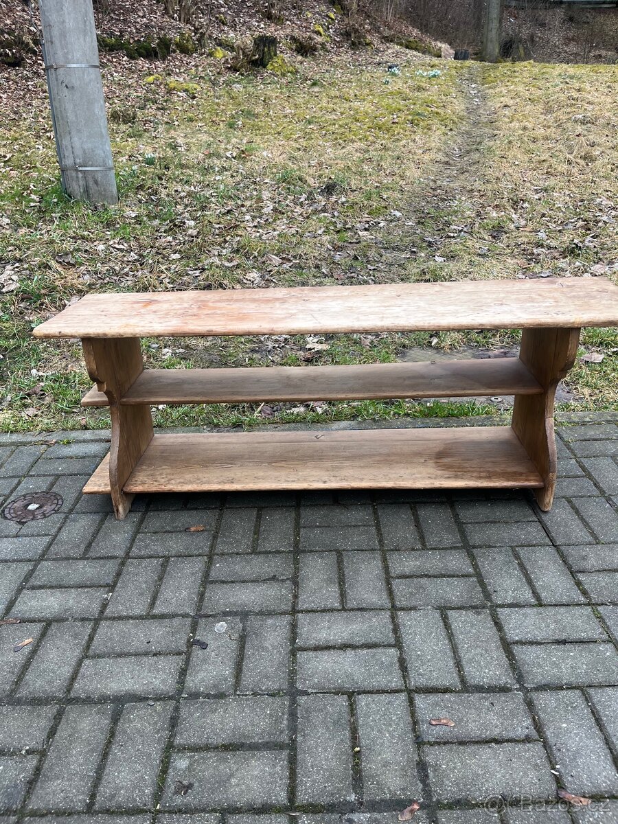 Starožitná lavice - 2