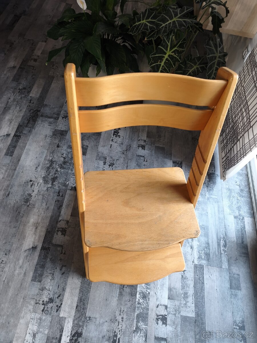 Rostoucí židle - 2