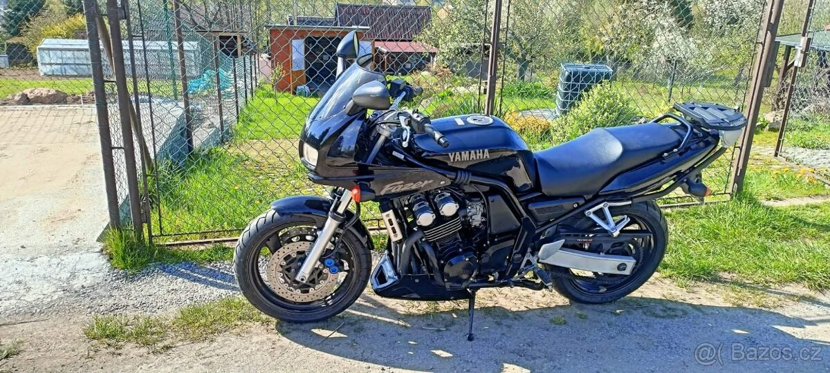 Yamaha Fazer 600 - 2