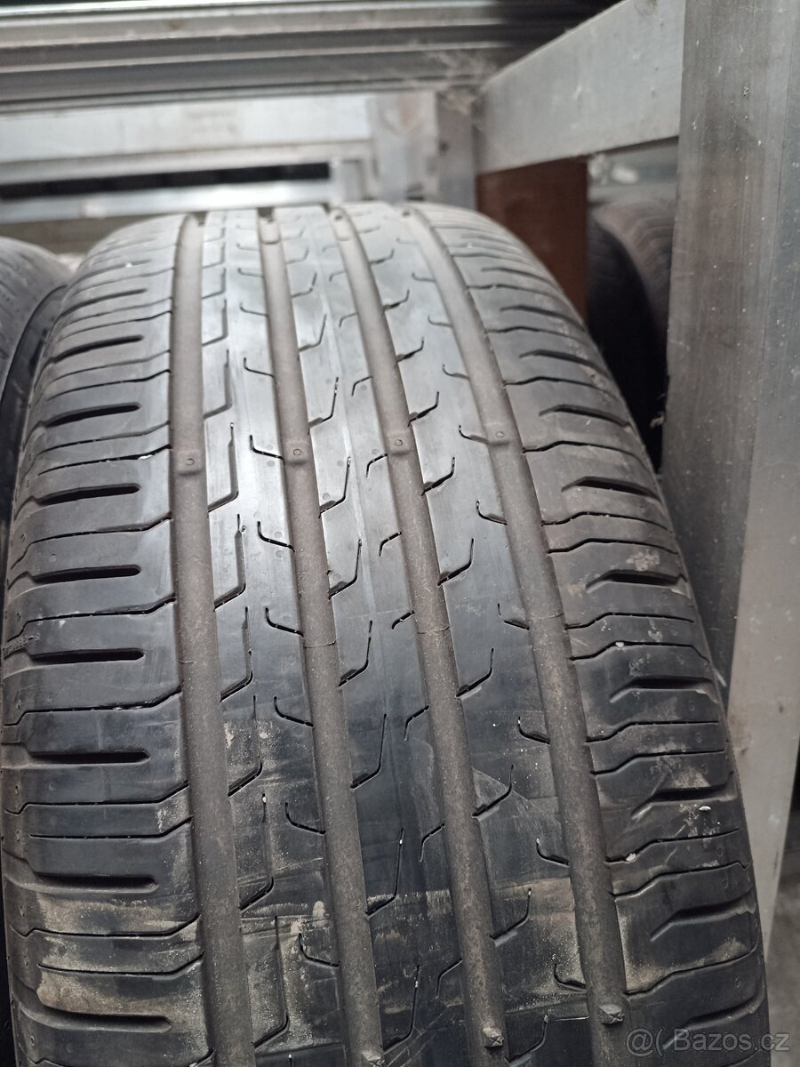 235/55/18 Continental - 2