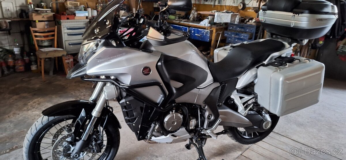 Honda Crosstourer - 2
