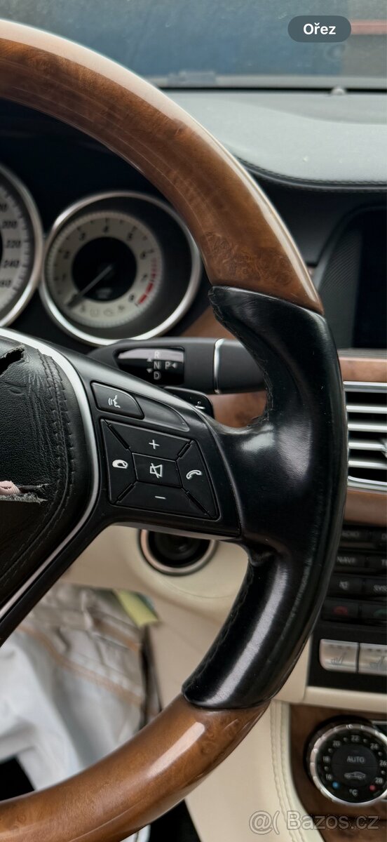 Dřevěný volant s pádly pro řazení Mercedes W207 W212 W218CLS - 2