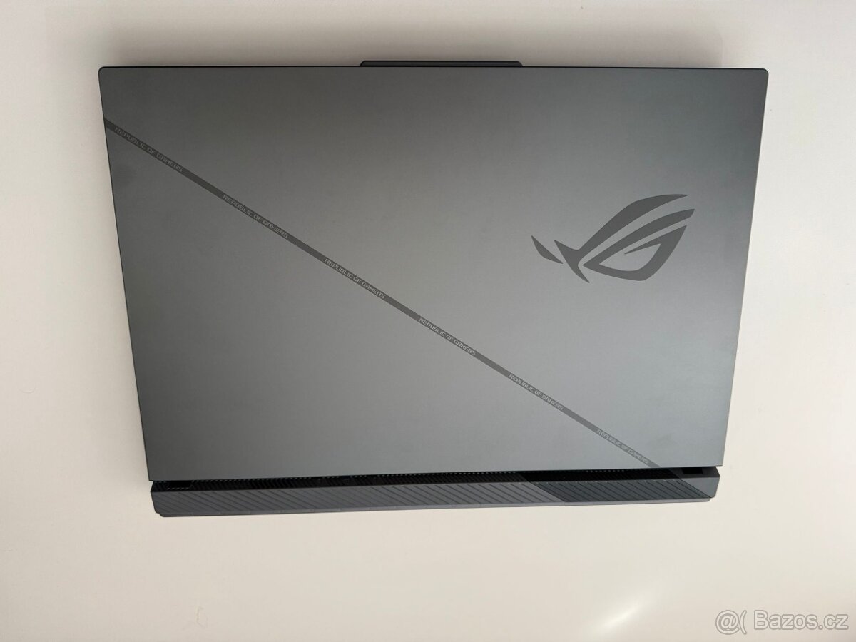 Prodám herní notebook ASUS, TOP stav, 1 rok záruka - 2