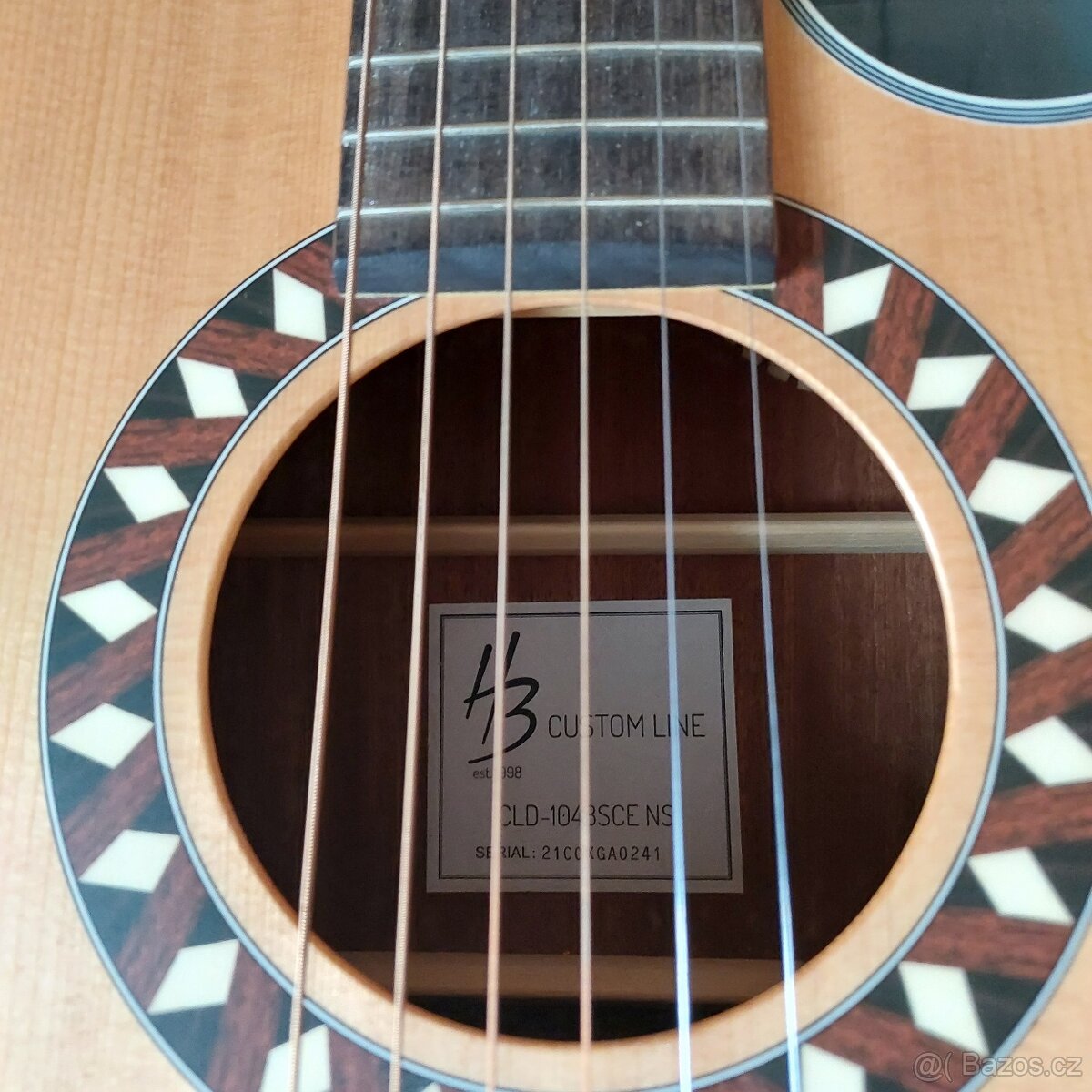 El.akustická kytara Harley Benton Custom Line + gigbag - 2