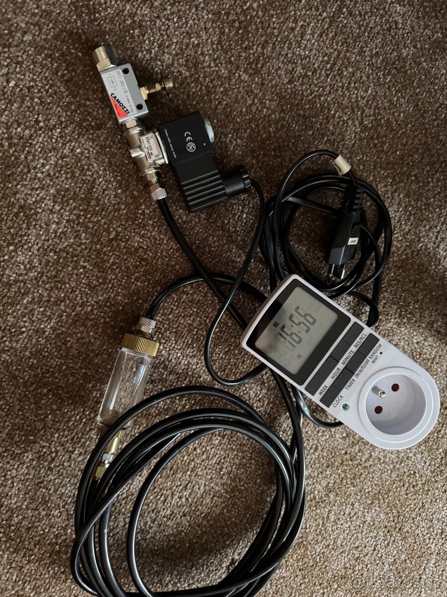 Elektromagnetický+jehlový ventil (noční vypínání co2) - 2