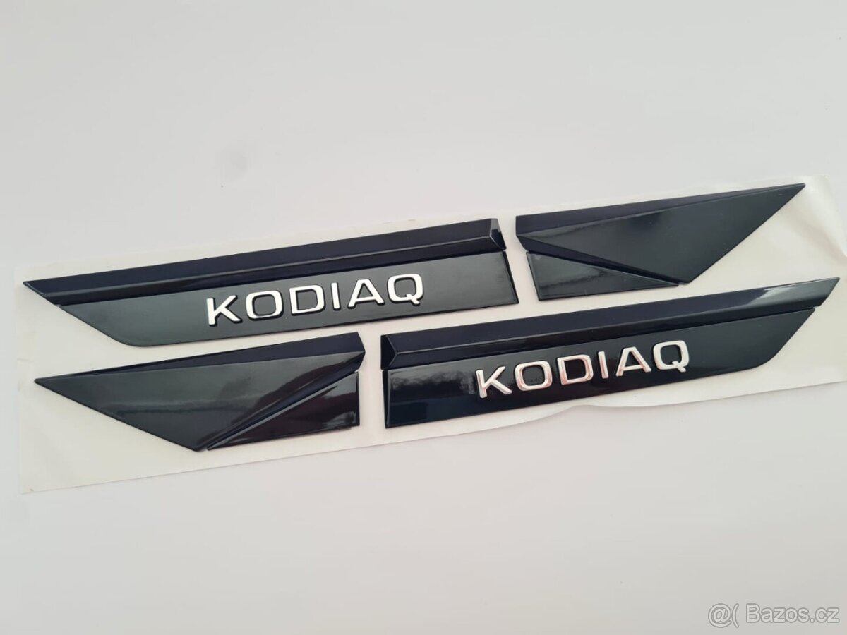 ČIERNE Nápisy s chrómovymi pismenami pre ŠKODA Modely - 2