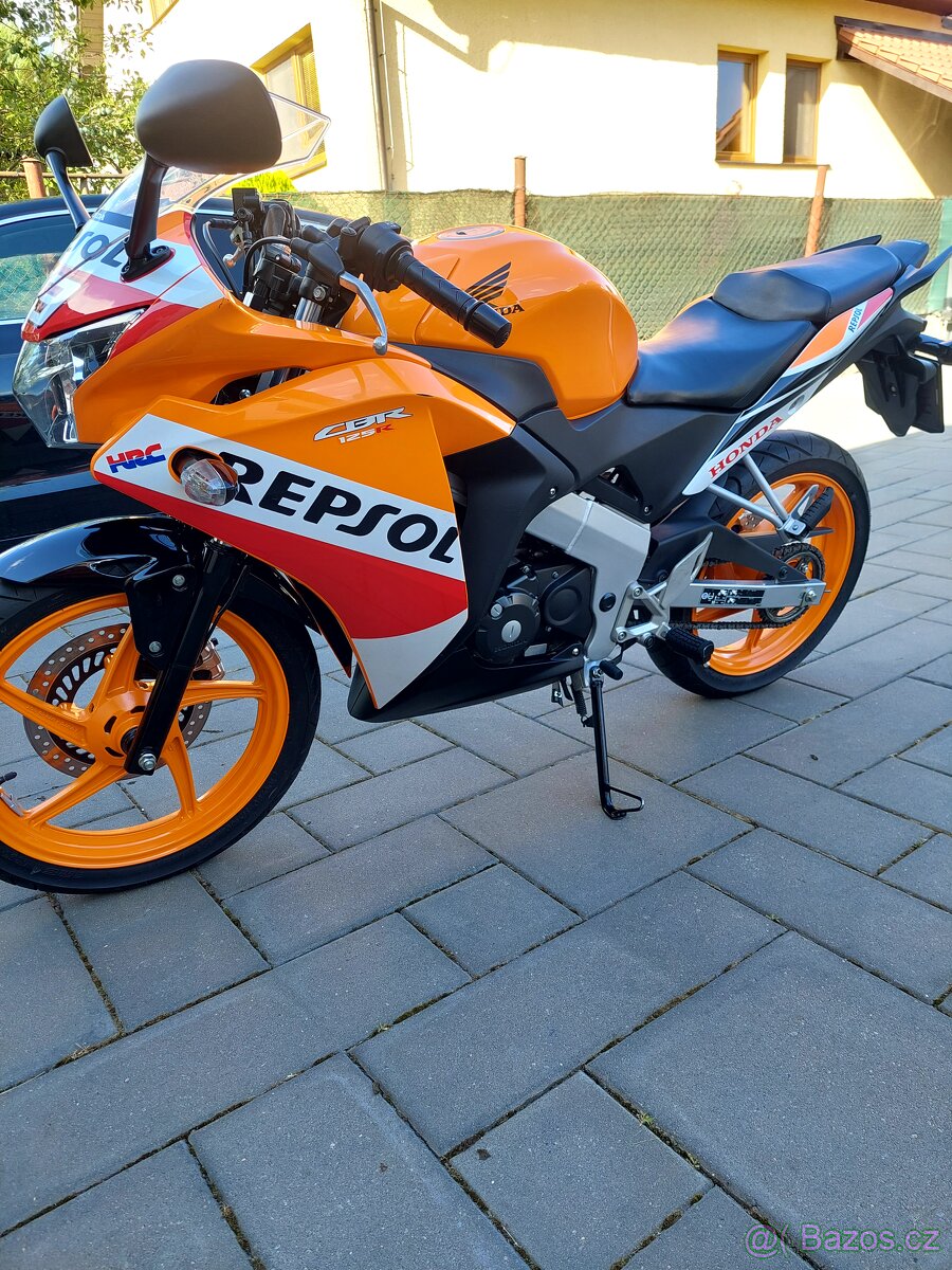 Honda cbr 125 repsol - 2