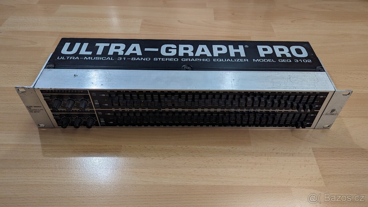 Grafický ekvalizér Behringer Ultra-Graph Pro GEQ3102 - 2