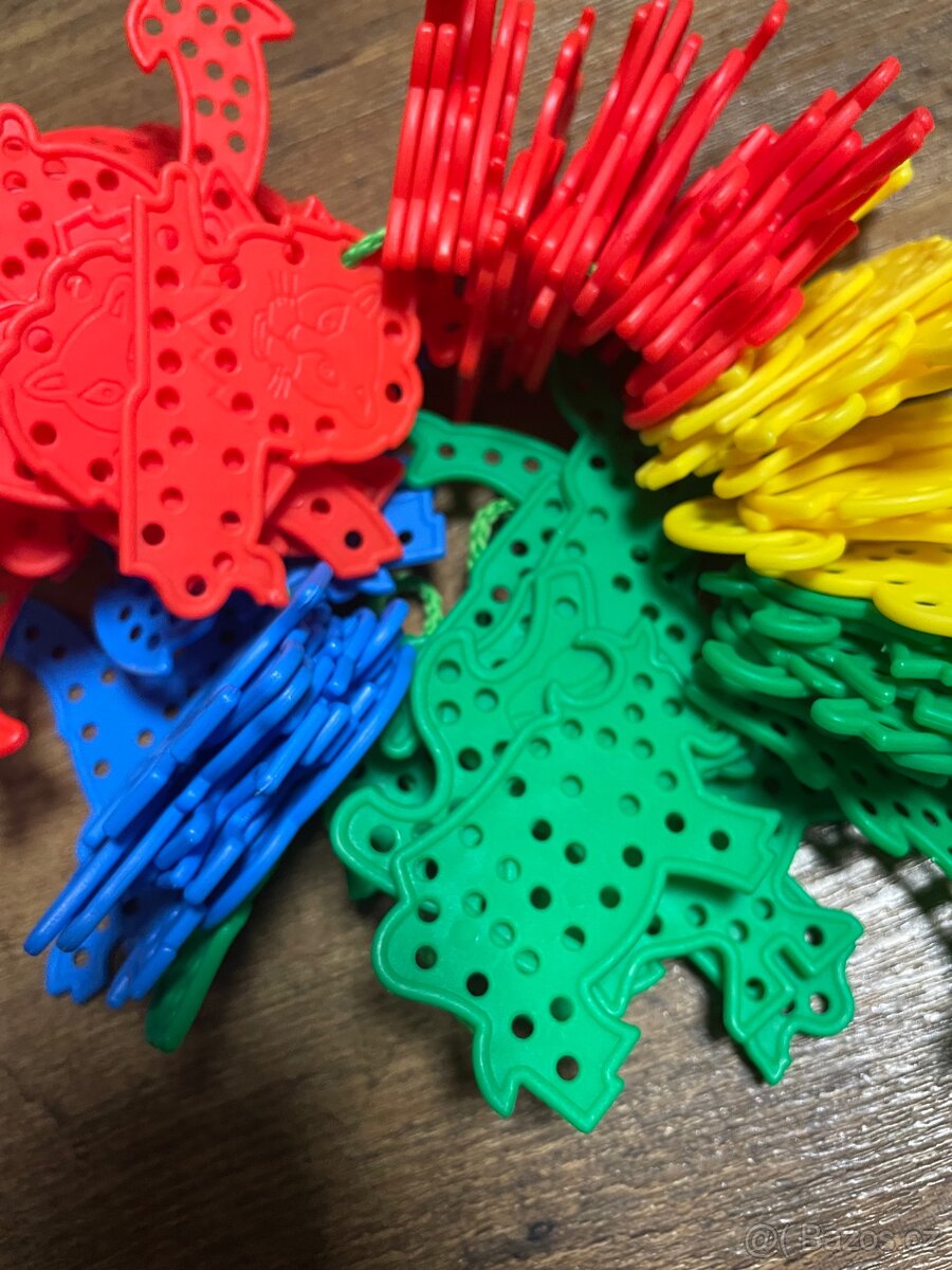 Zvířátka - provlékání - 2