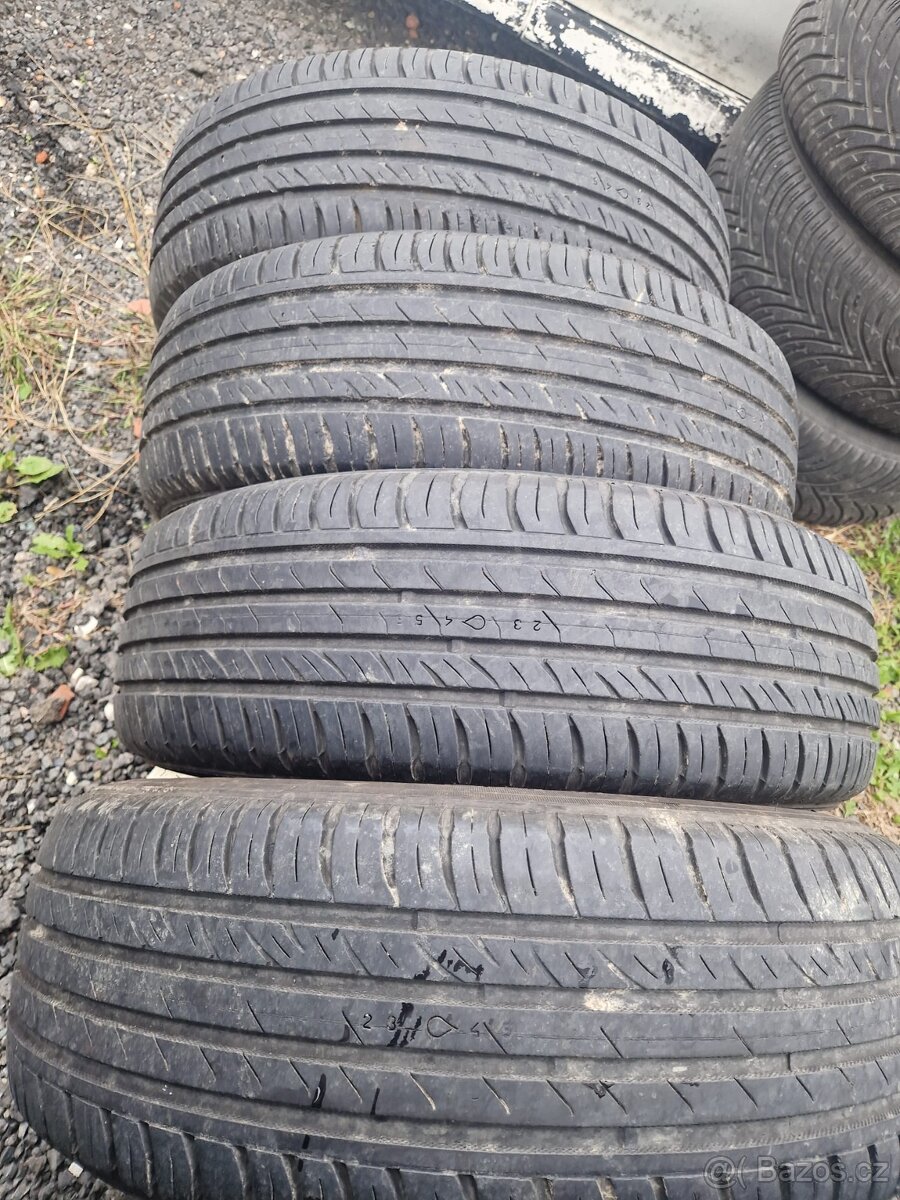 Pneu. letní 195/65/15 Nokian - 2