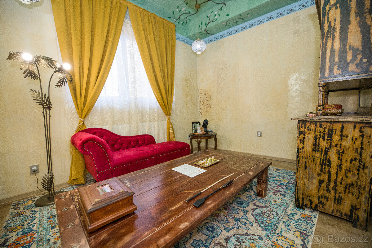 PRODÁM KONFERENČNÍ STOLEK - 2