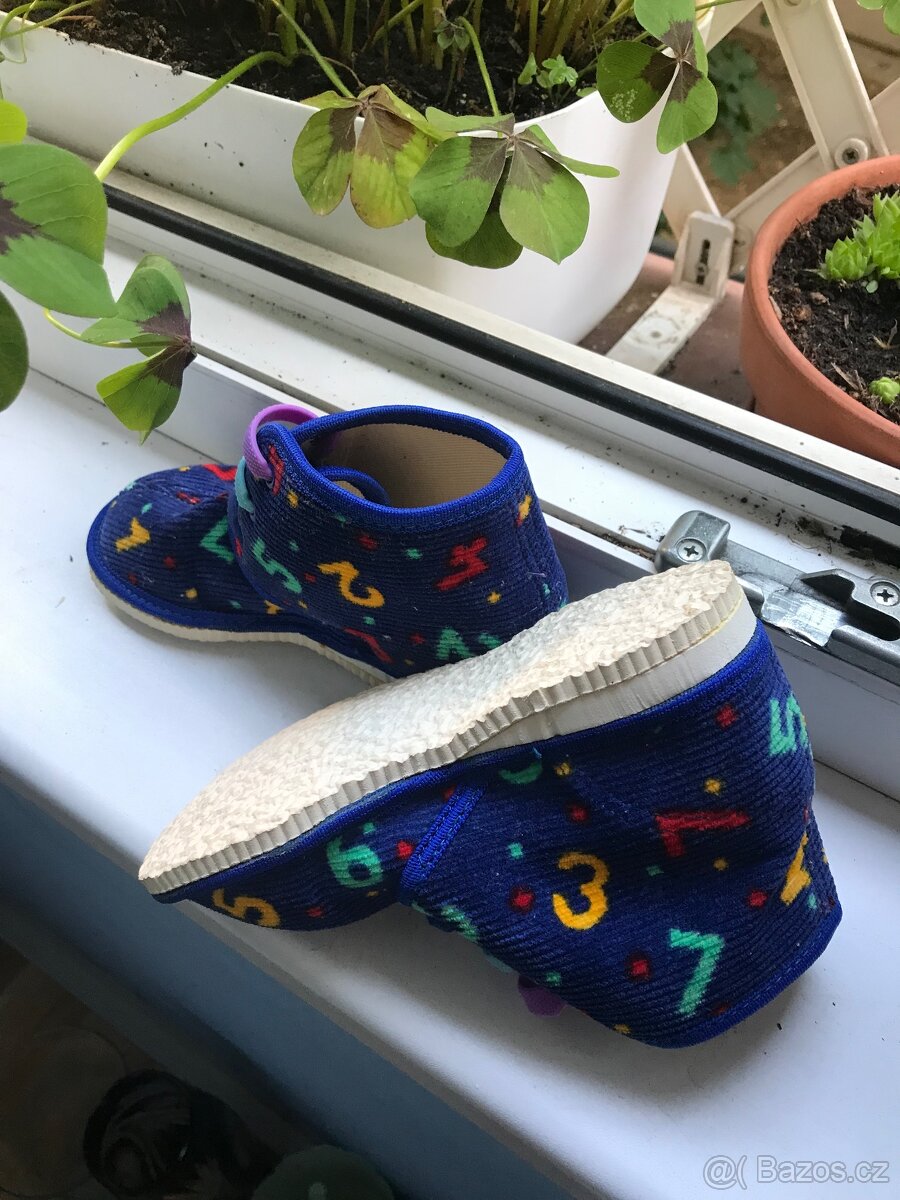 přezůvky nové - 2