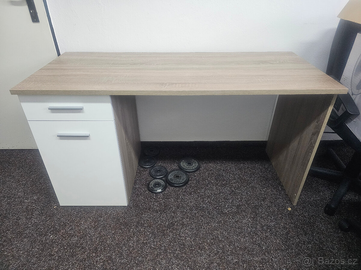 Kancelářský stůl bílý - 2