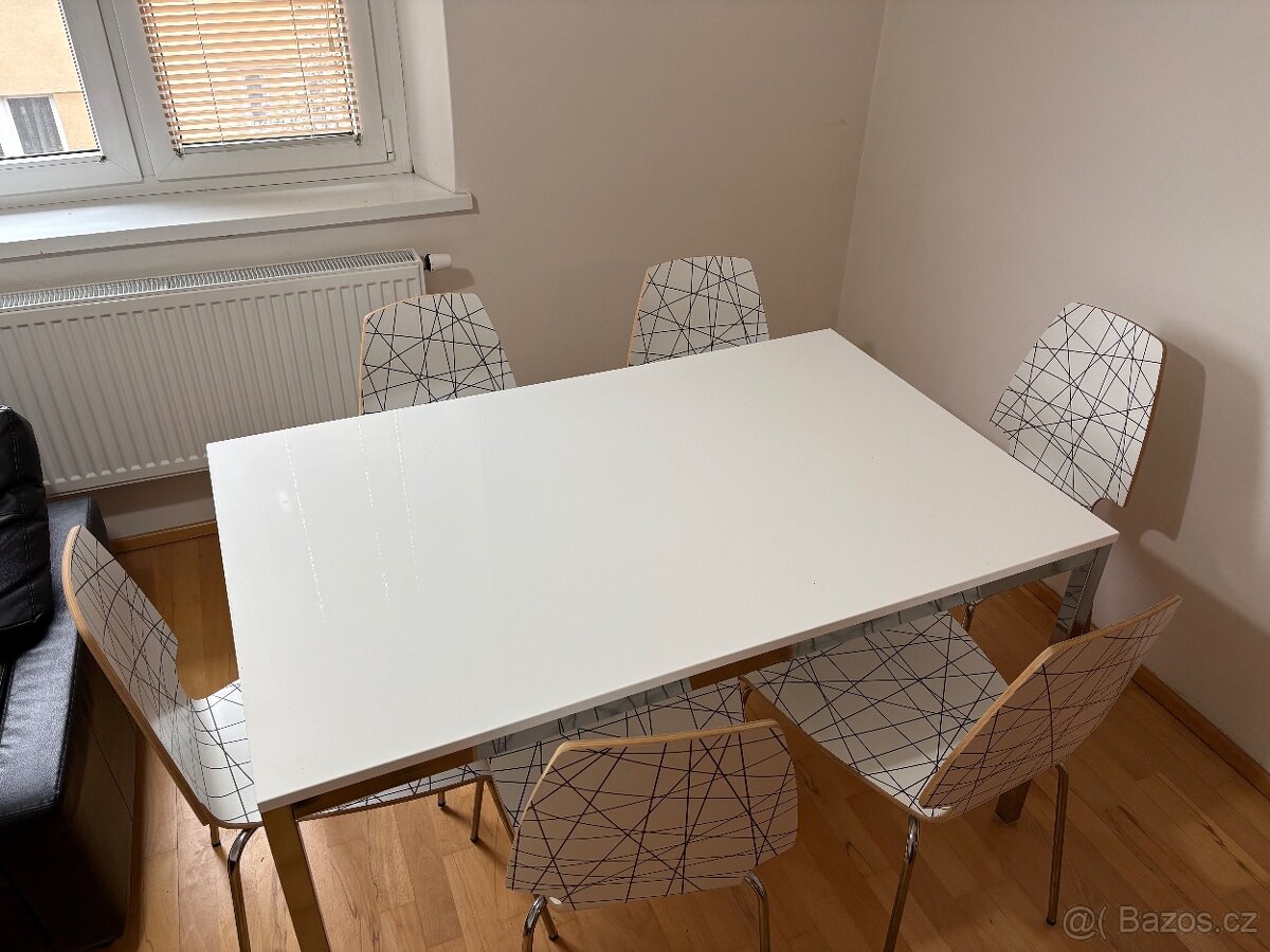 Jídelní stul - 2