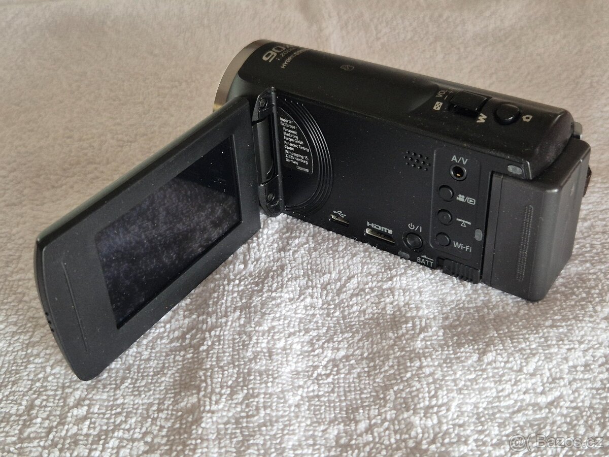 Digitální kamera Panasonic HC-V270 - 2