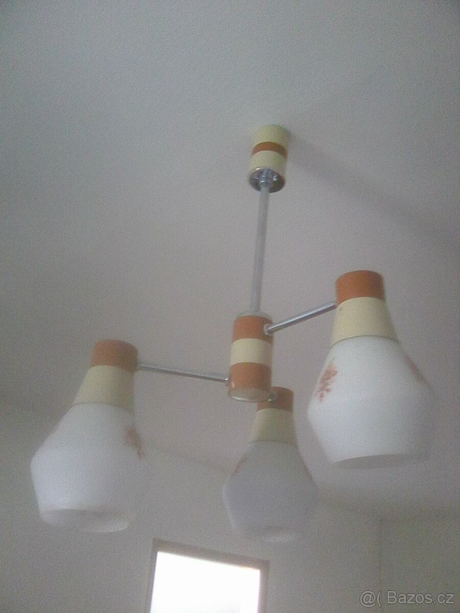 lustr tříramenný - 2