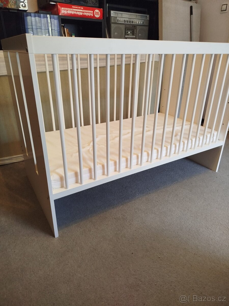 dětská postýlka s madrací - 2