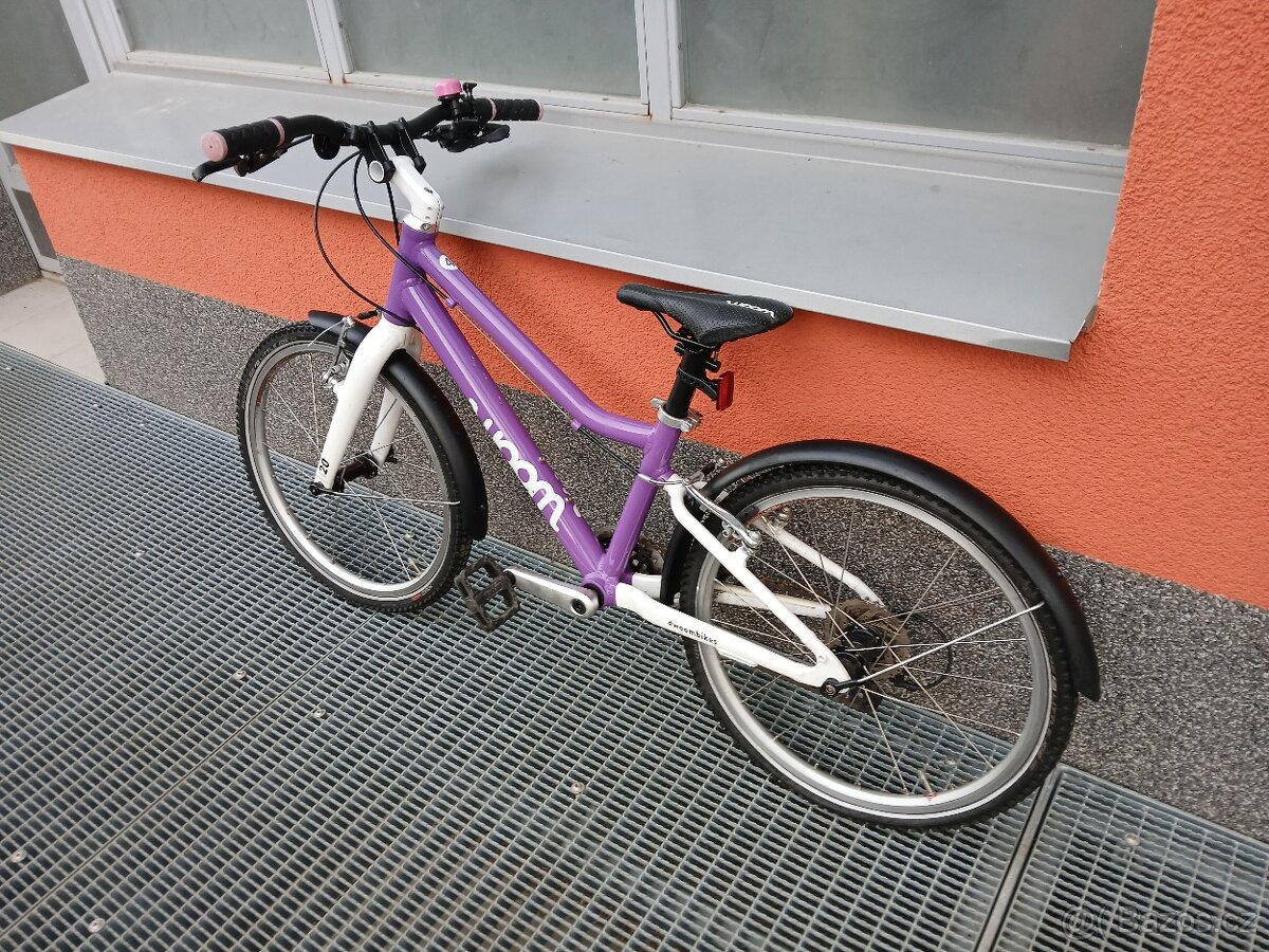 WOOM 4, PÁČKOVÉ ŘÁZENÍ - 2