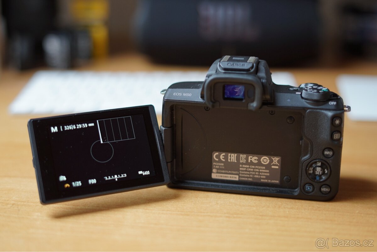 Canon M50 explore combo - 2