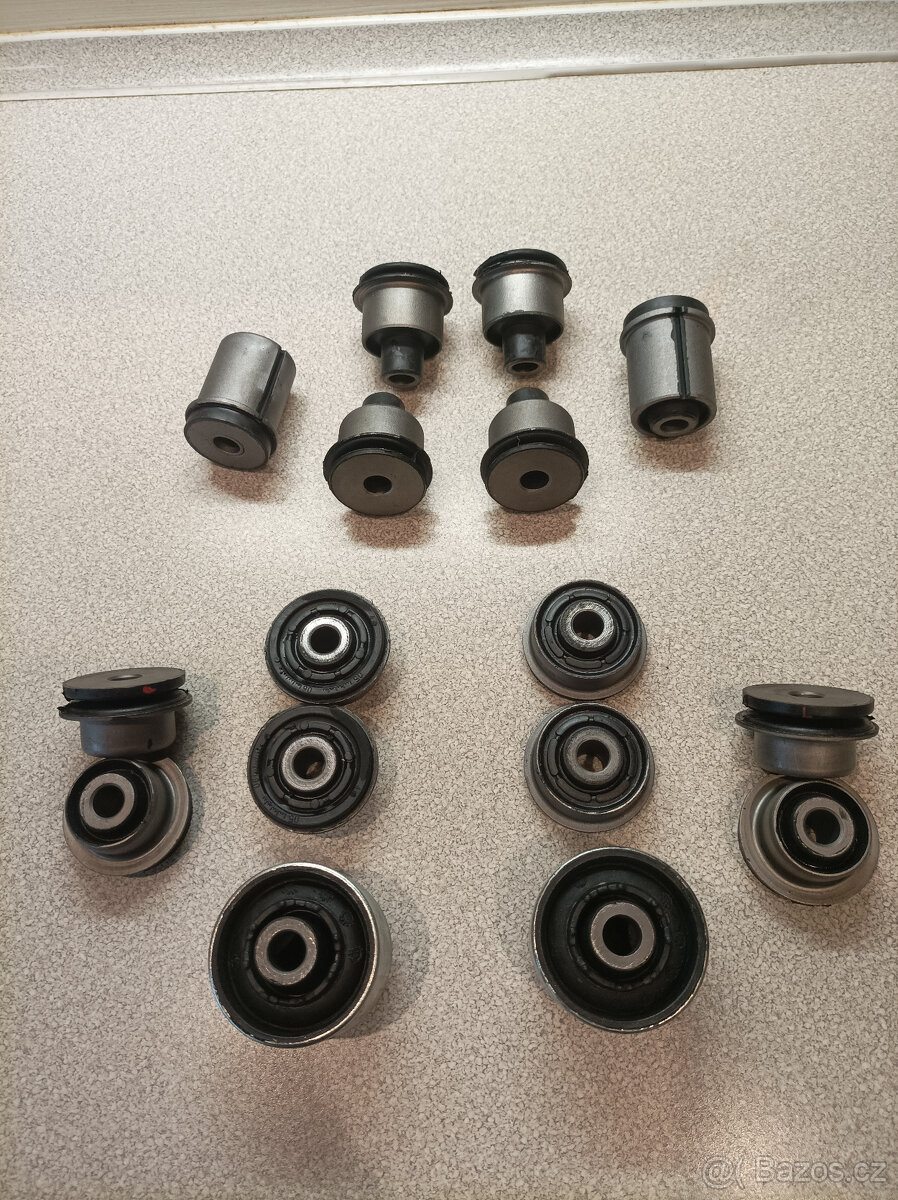 Silentbloky zadních ramen Audi A4 B5 quattro - 2