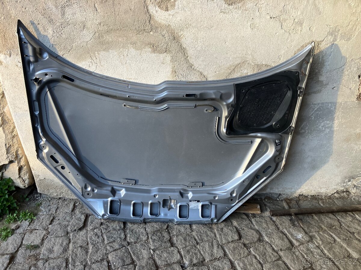 Kapota Peugeot 206 - 2