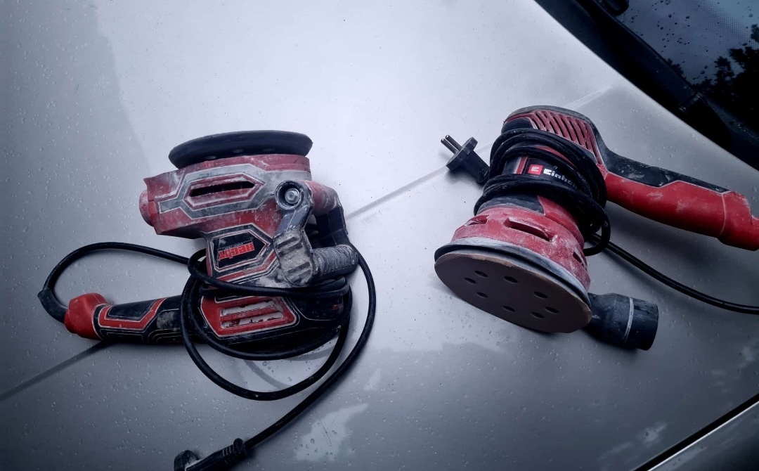 Excentrická bruska 2kusy za 600kc - 2