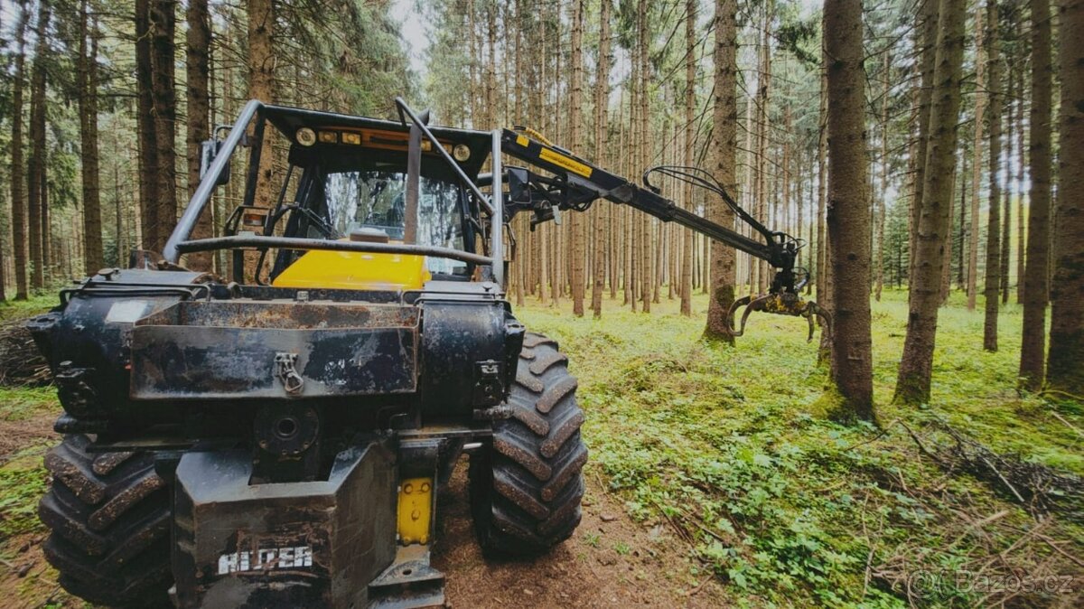Lesní traktor JCB Fastrac - 2