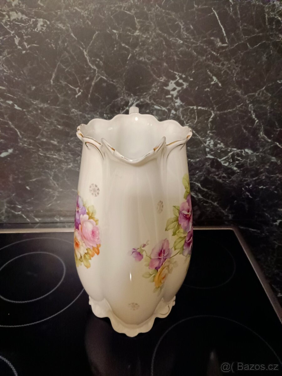 Porcelánový velký džbán - 2
