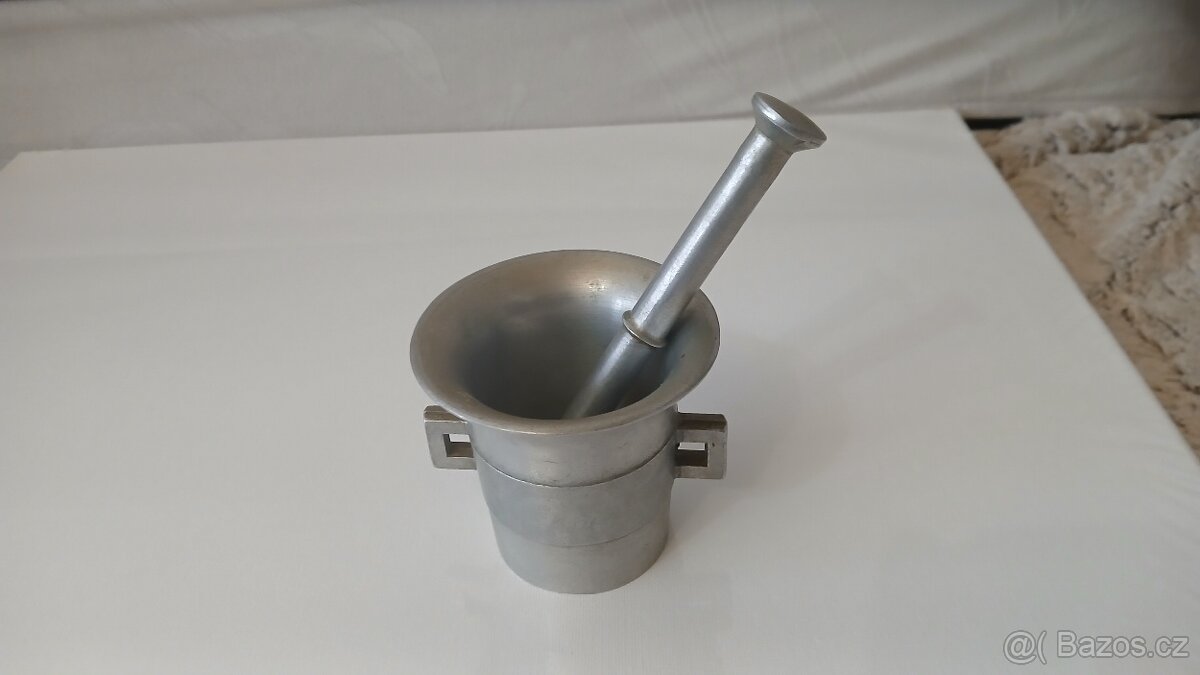 Hmoždíř s tloukem dle fotek - 2