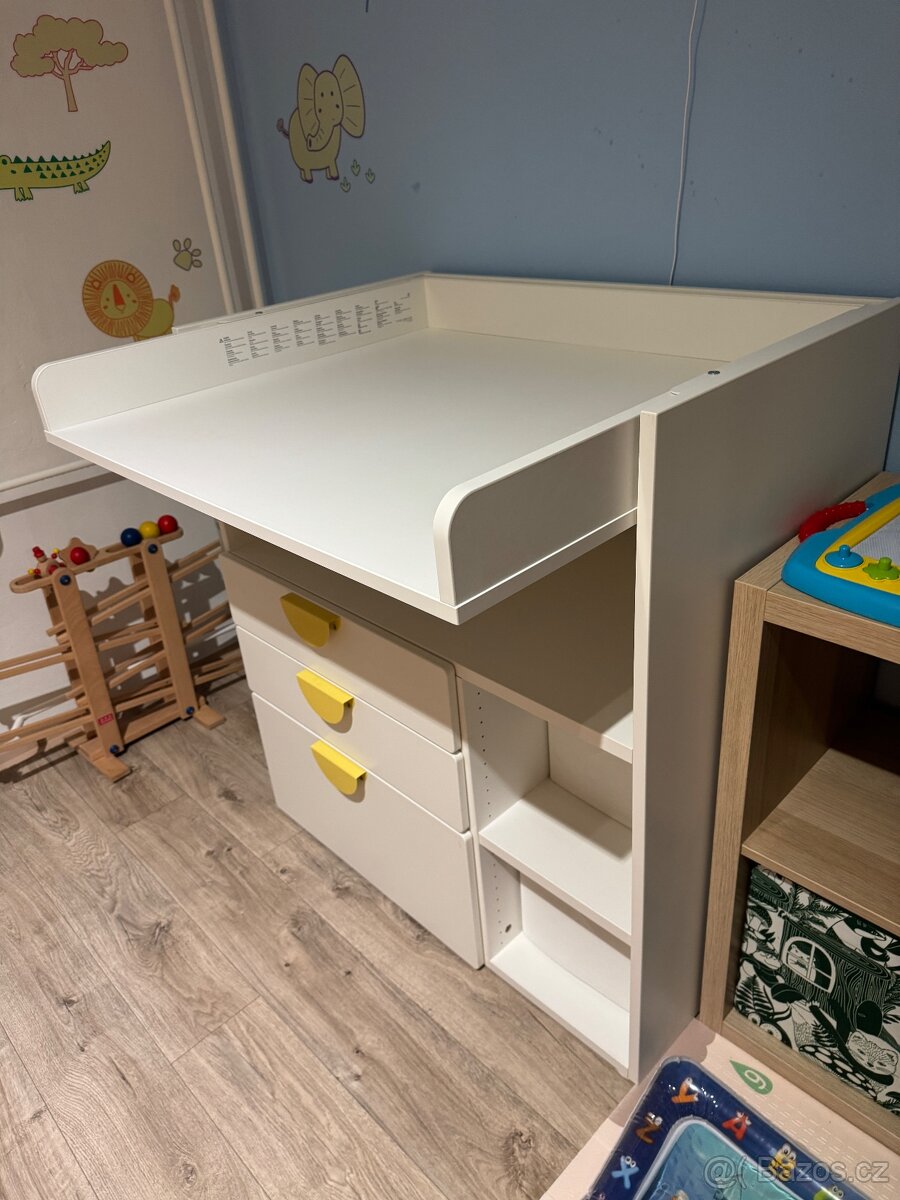 Přebalovací stůl - IKEA - SMÅSTAD - 2