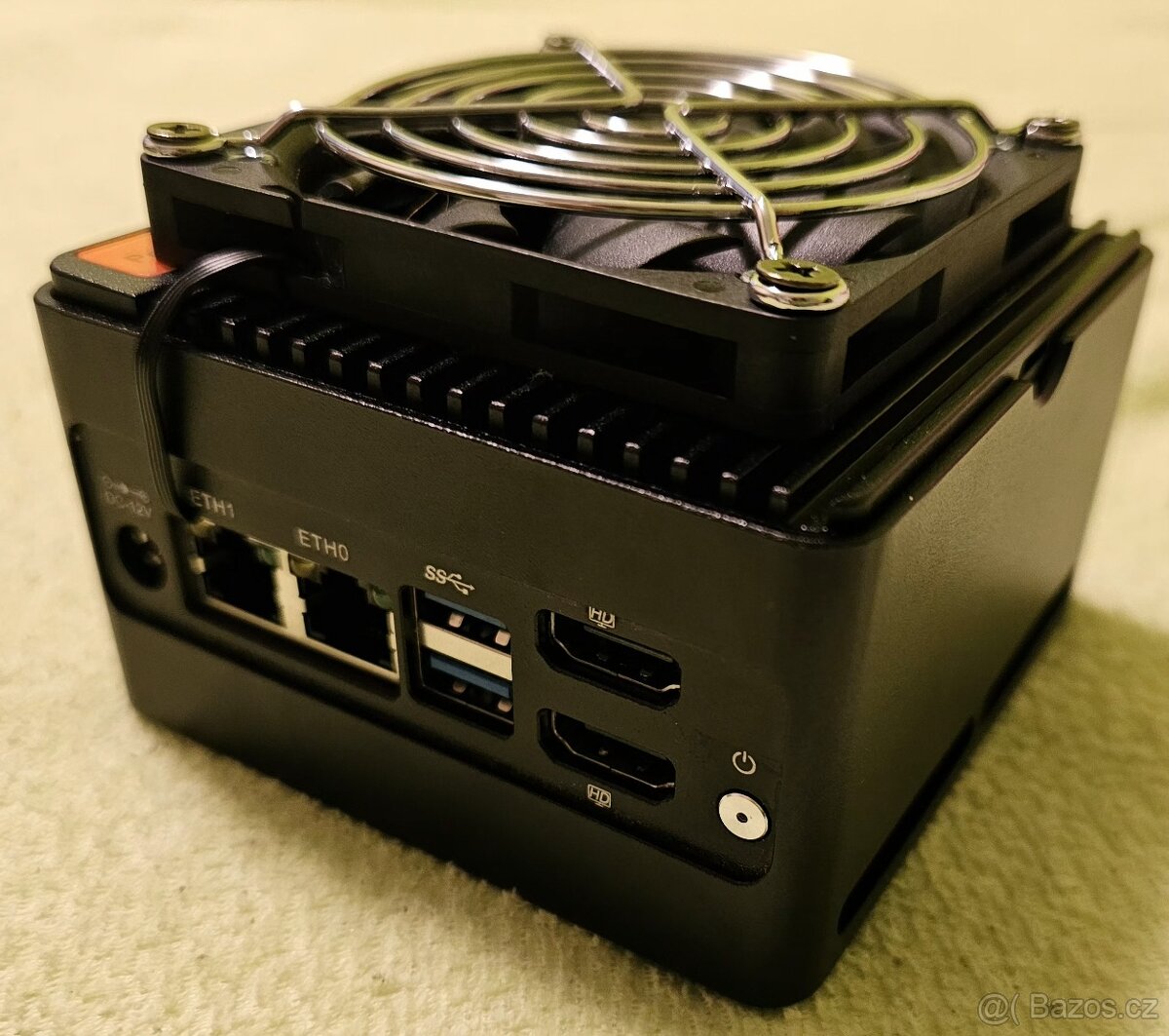 MiniNAS CWWK X86-P6,N150 (4c,4t),8Gb RAM,512GB SSD,Intel Xe - 2