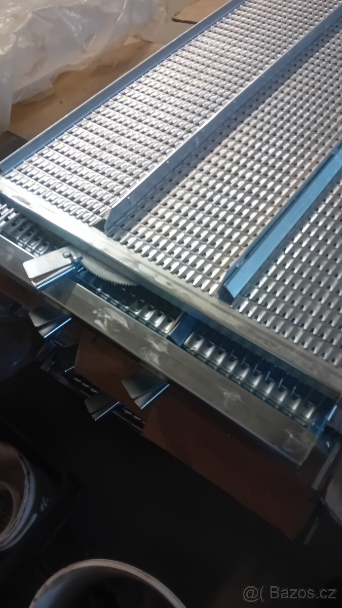 Obilní síta (nová) Case,New holland pro řadu Cx 8000,cr9000 - 2