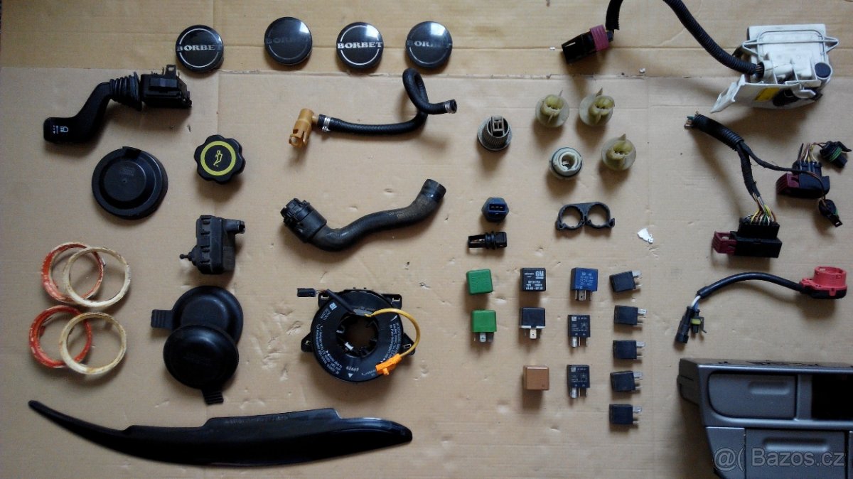 Opel Vectra B - díly - 2