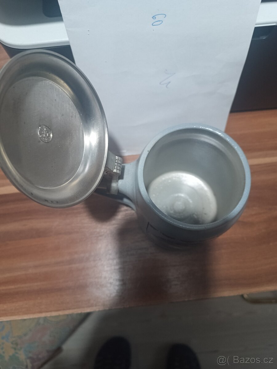 Prodám půllitr pivní - 2