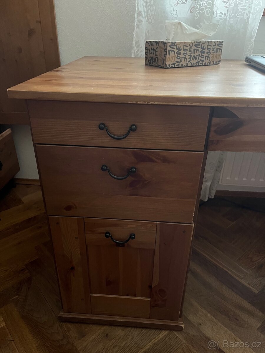 Psací stůl Leskvik - 2