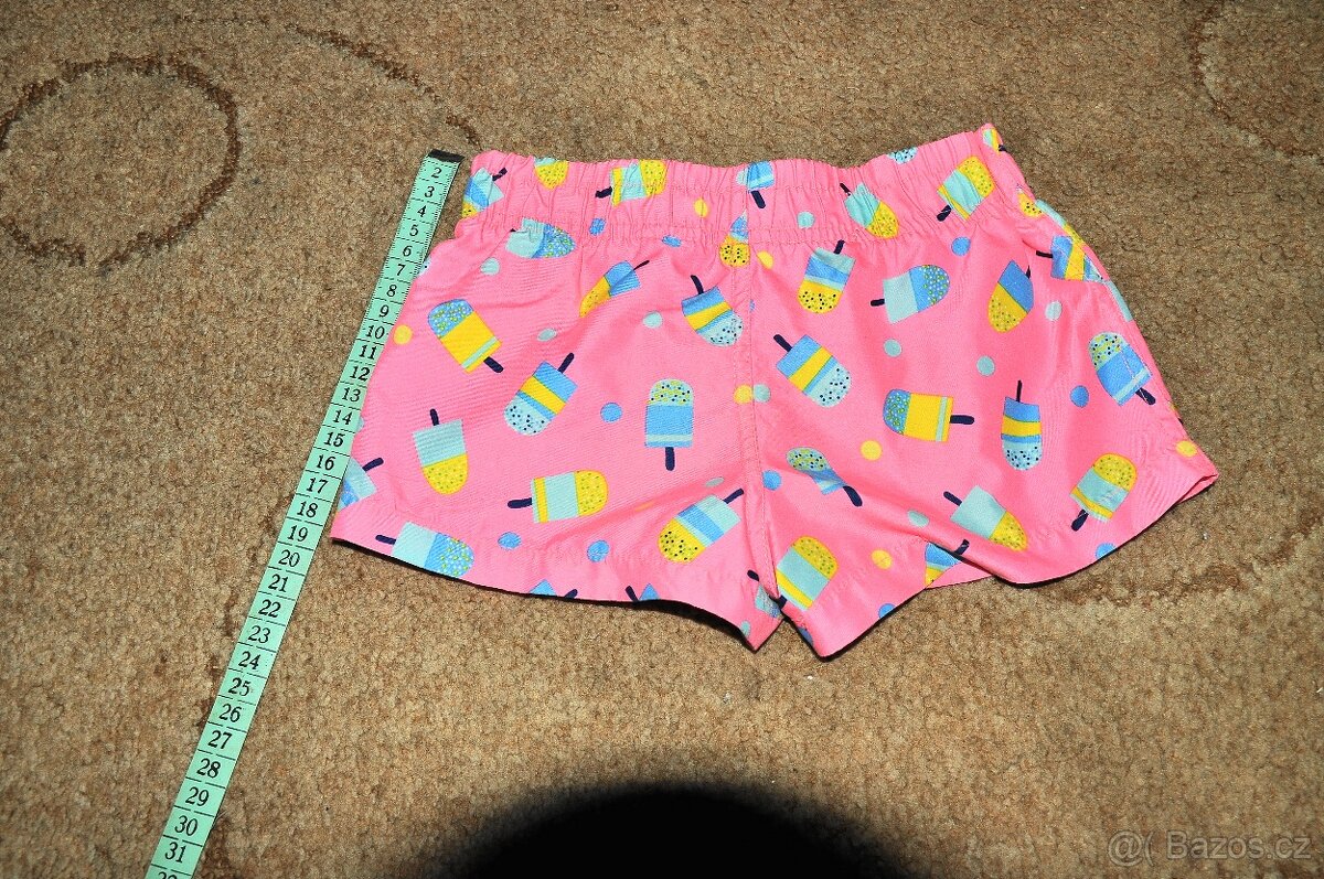 DÍVČÍ ŠORTKY - 2