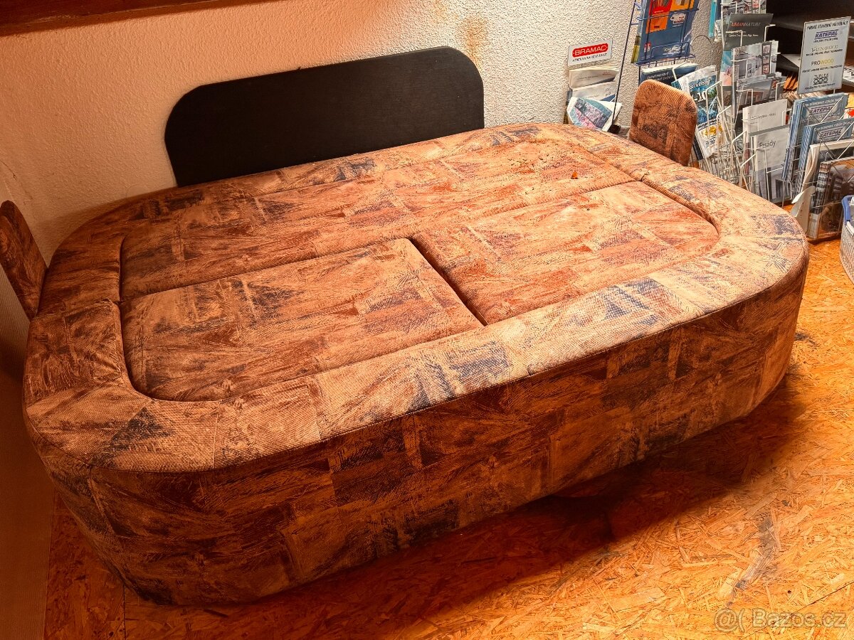 Rozkládací sedačka do malých prostor - 2