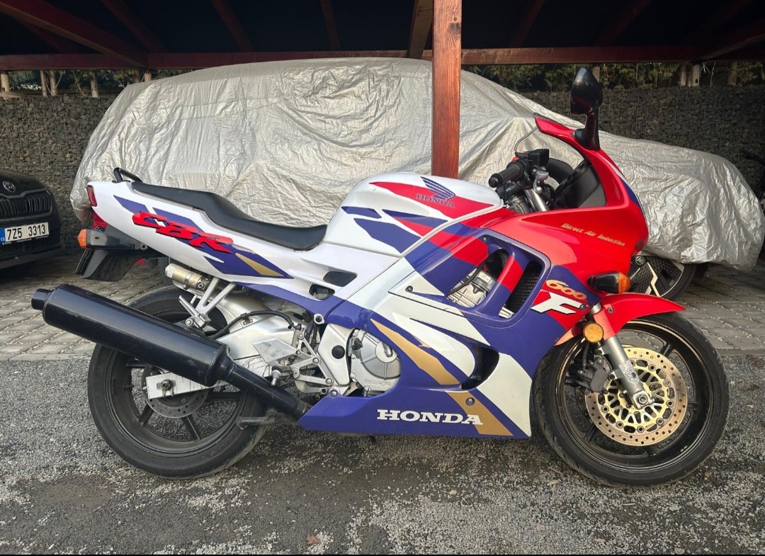 Cbr 600f - 2