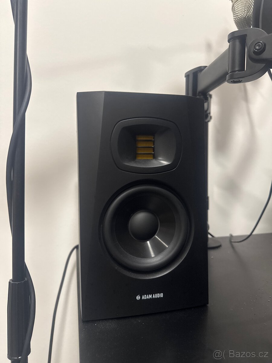 ADAM Audio T5V studiové monitory - 2