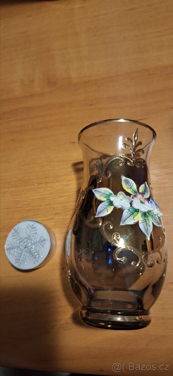 Vázička sklo - 2