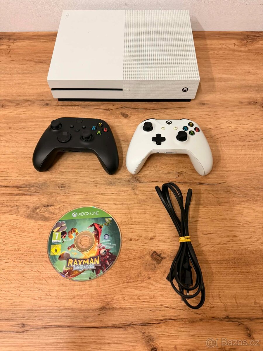 Xbox One S 1TB +2x OVL+1x HRA - 2