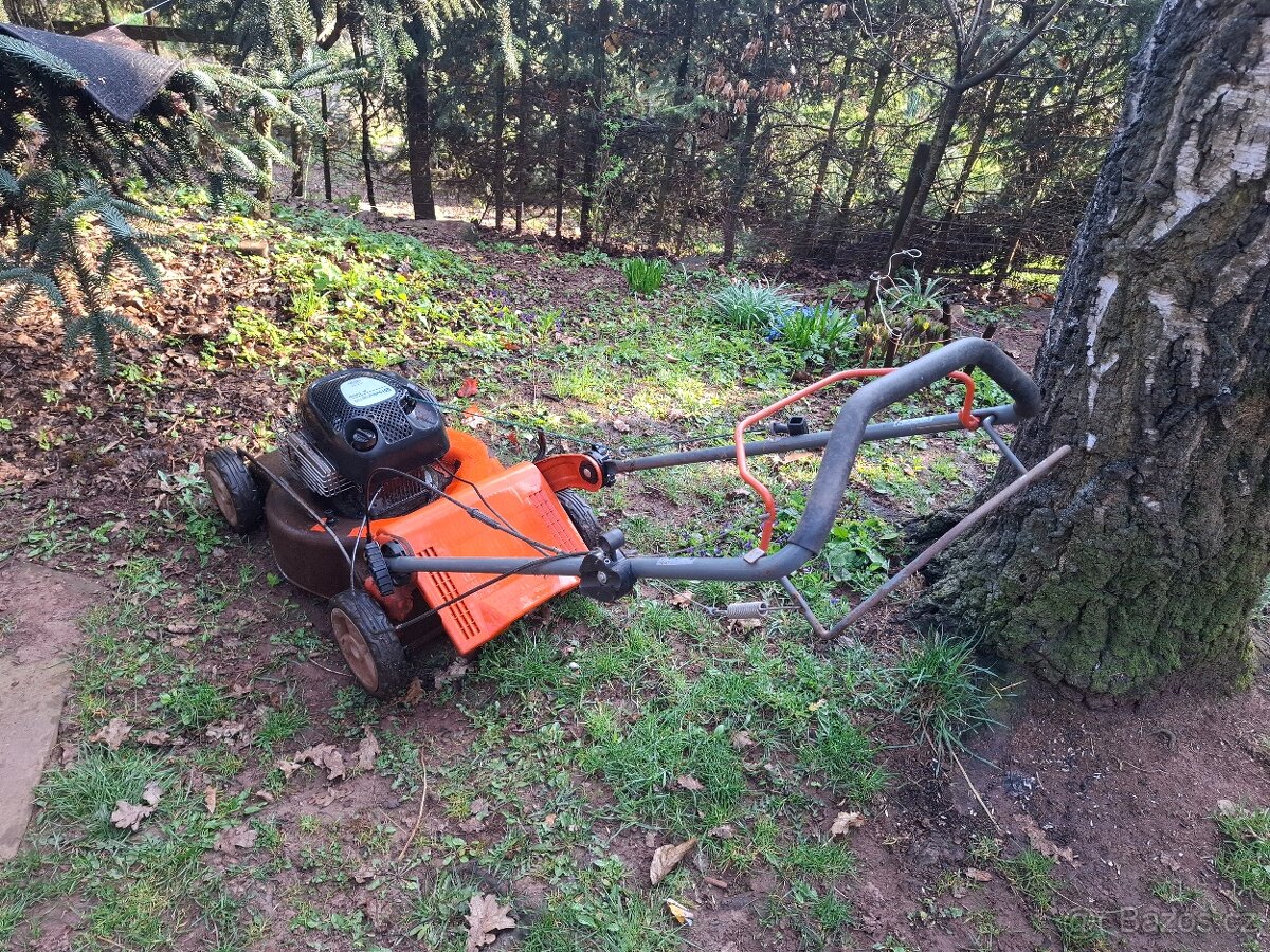 Motorová sekačka Husqvarna - 2