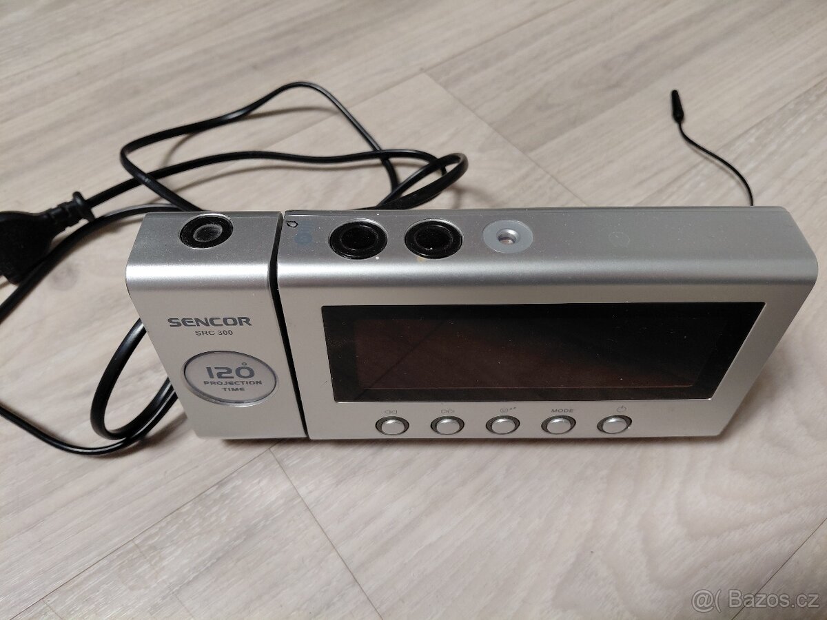 Radiobudík s projekcí Sencor SRC 300 - 2