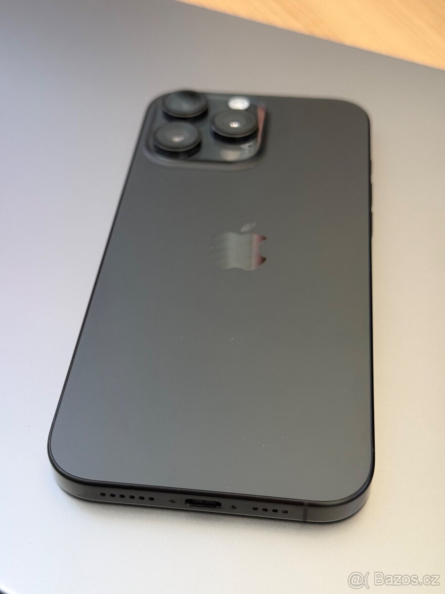 Iphone 16 PRO MAX (černý titan) 256GB - 2