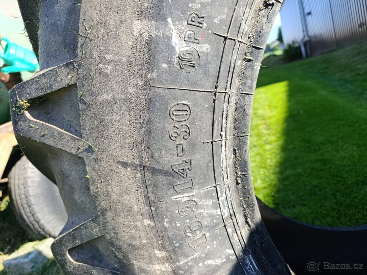 Pneu 16.9/30 - 2